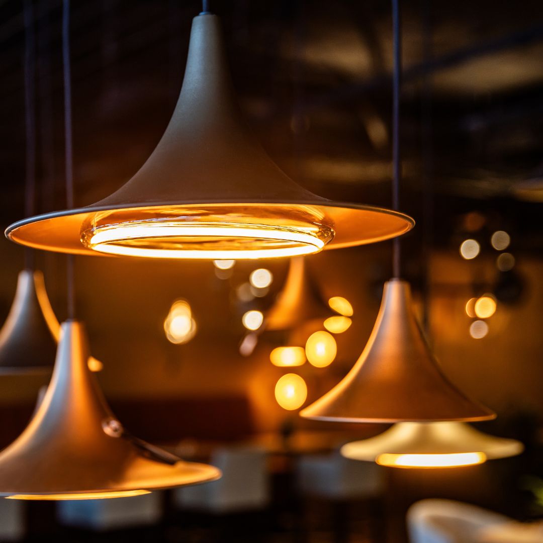 Hanglamp Arezzo Five met Segula floating globe