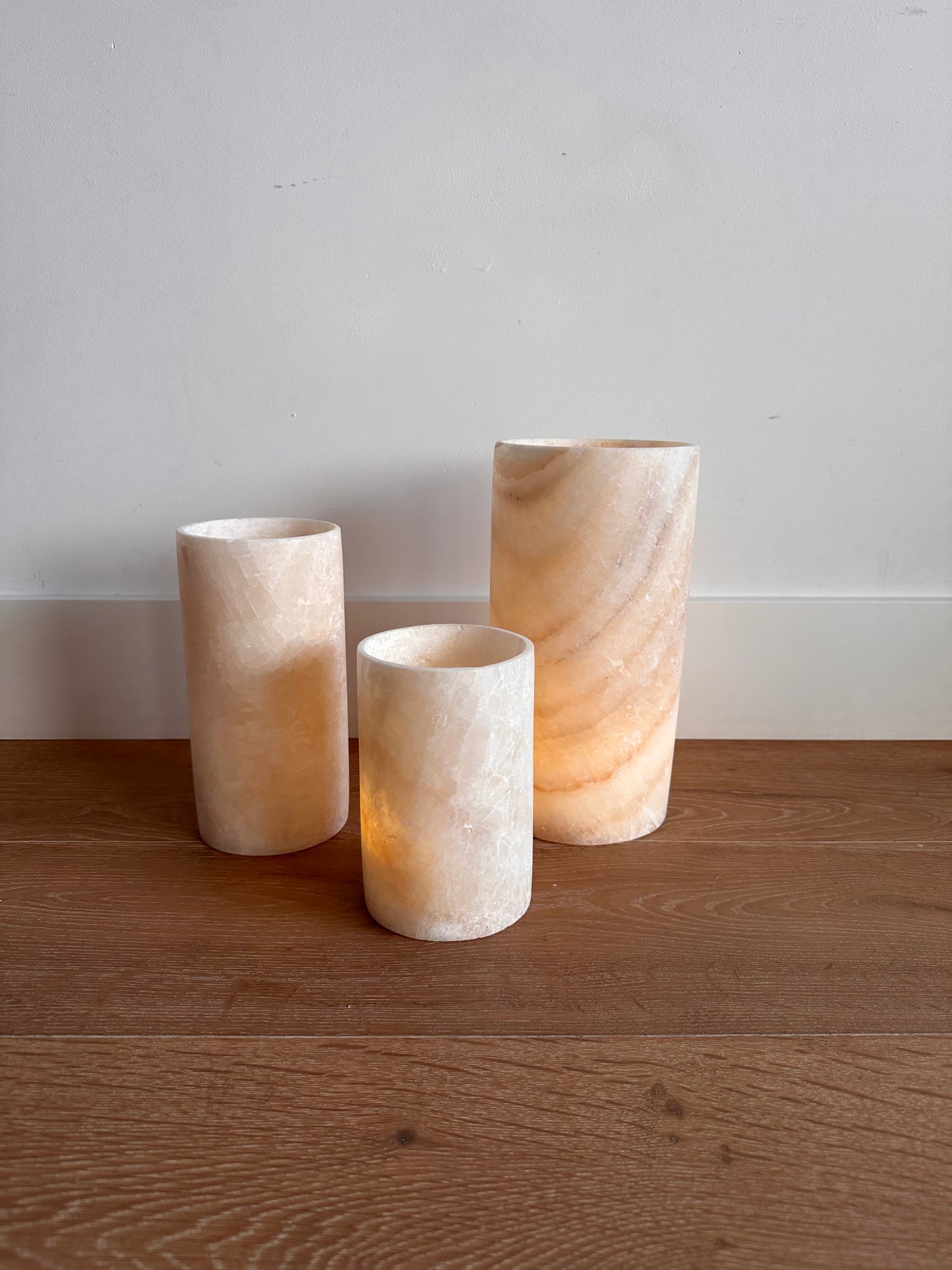 Alabaster theelichthouder - Cilinder