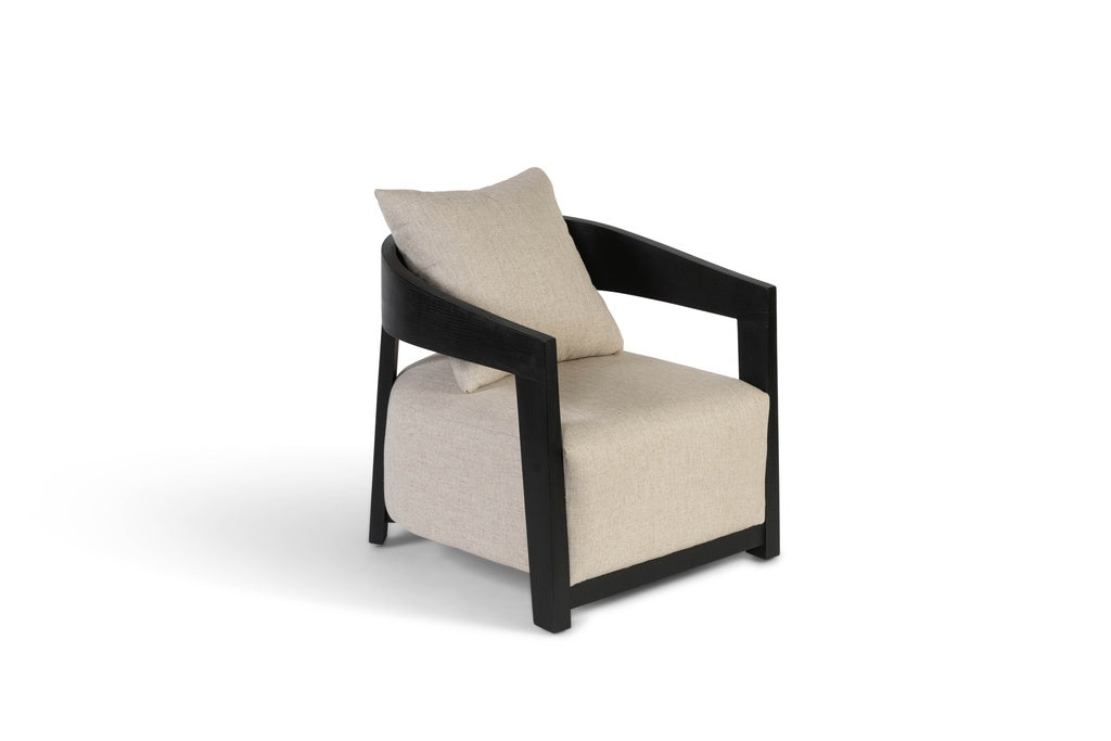 Club Chair ecru on black brushed wood