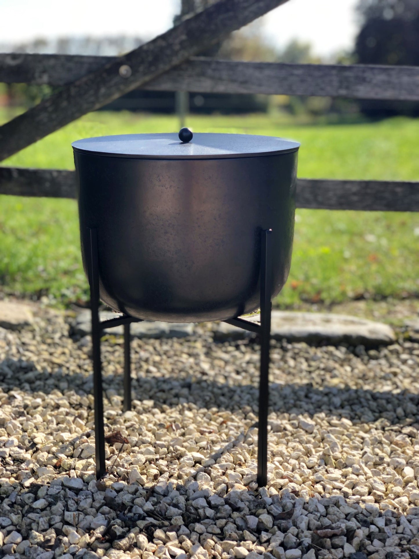 Buitenkaars bronze antique