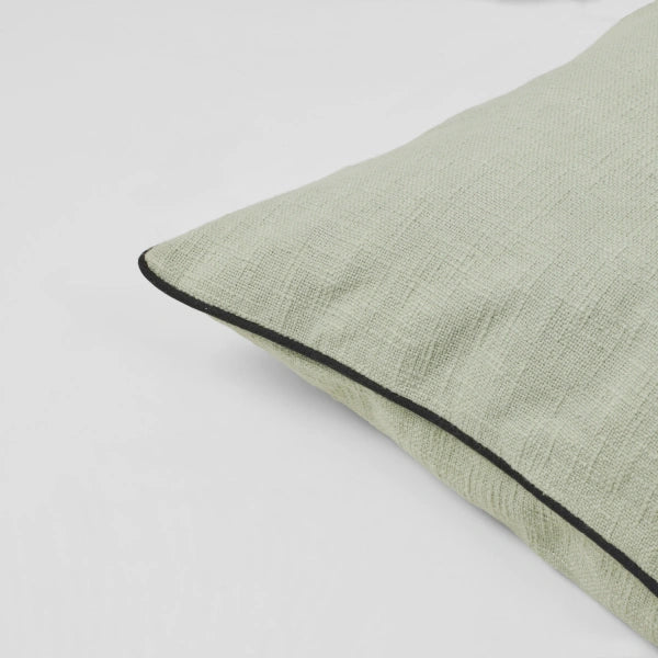 Maja Cushion Cover – katoen – met zwarte bies – 50 x 50 cm