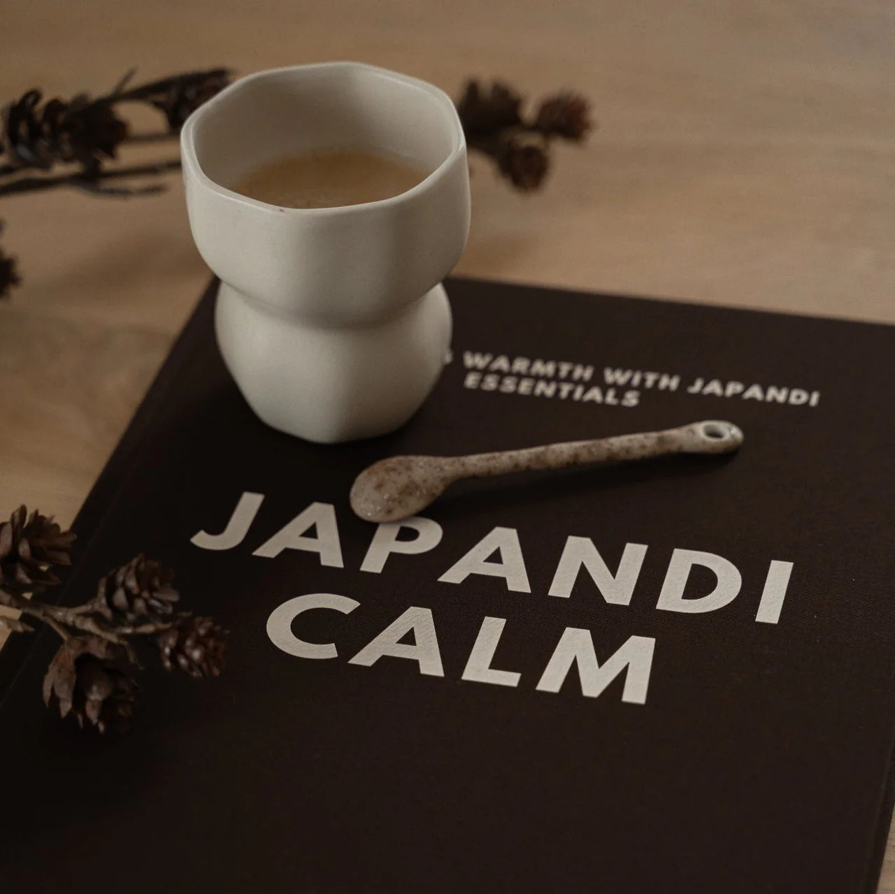 Opbergboek japandi calm geroom interieur