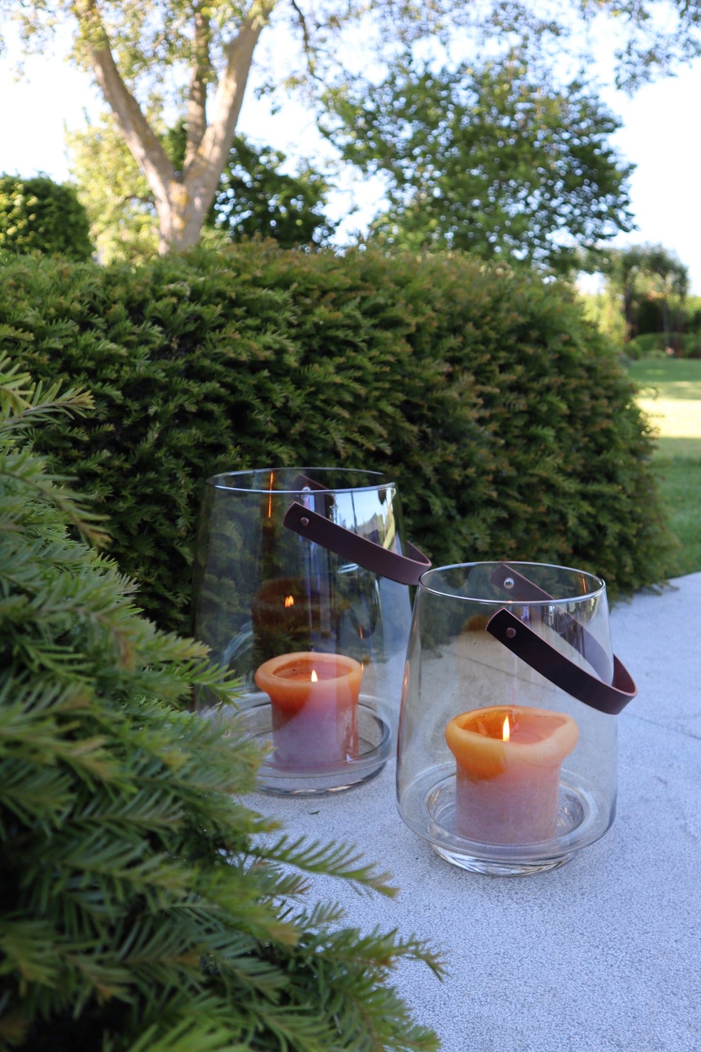 Windlicht met lederen handvat - kleur amber of smoke