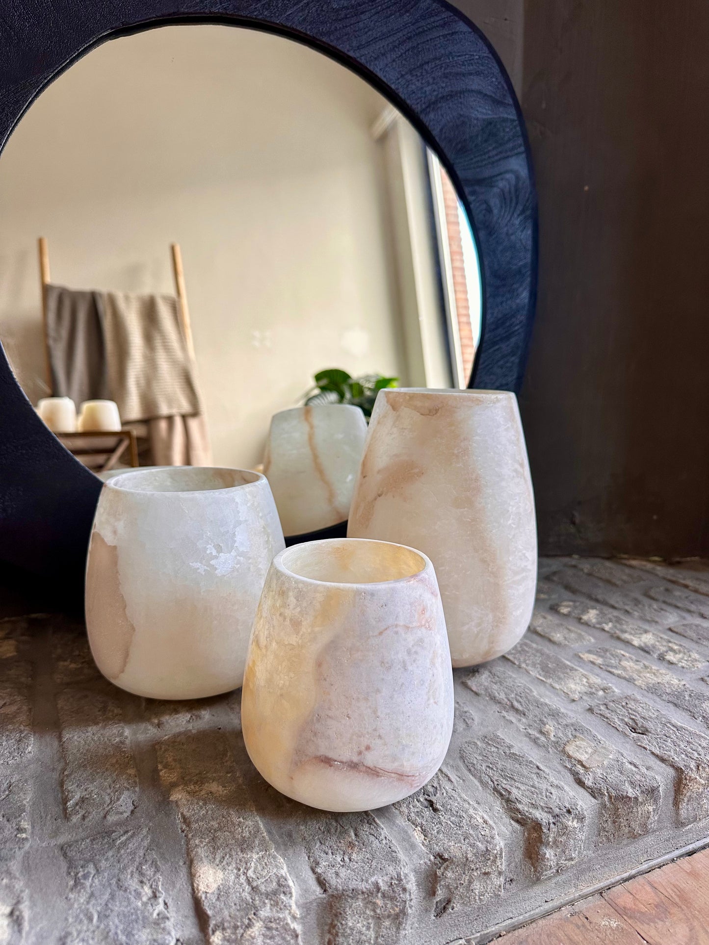 Alabaster theelichthouders Teardrop