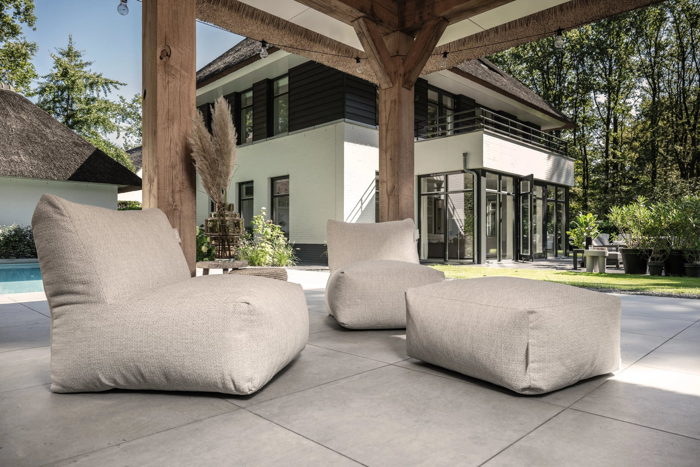 Lounge Seat