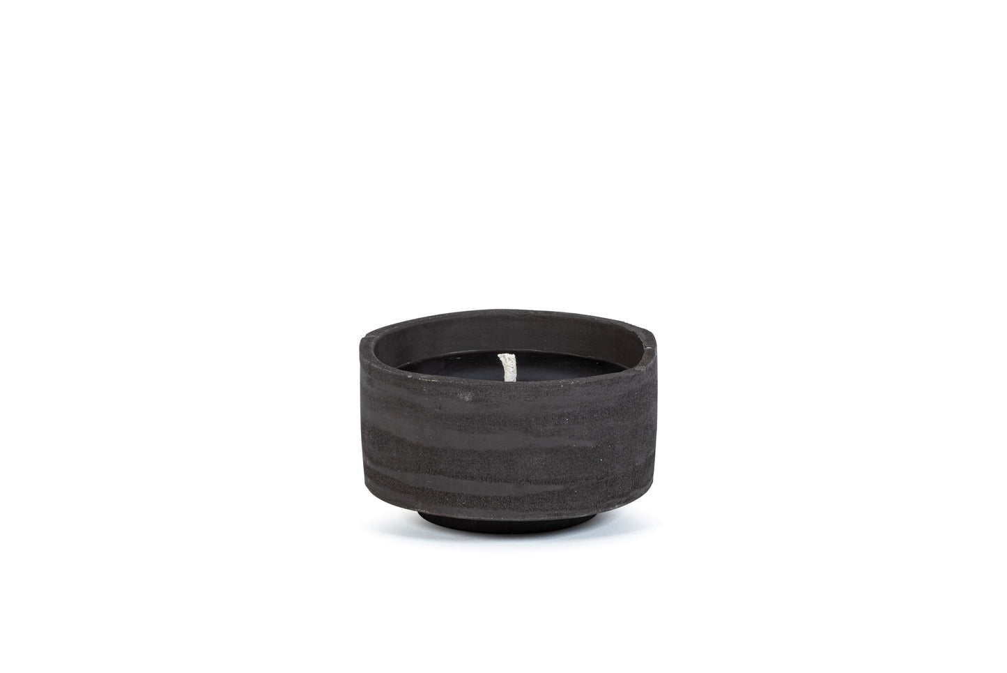 Outdoor Candle Terracotta round black