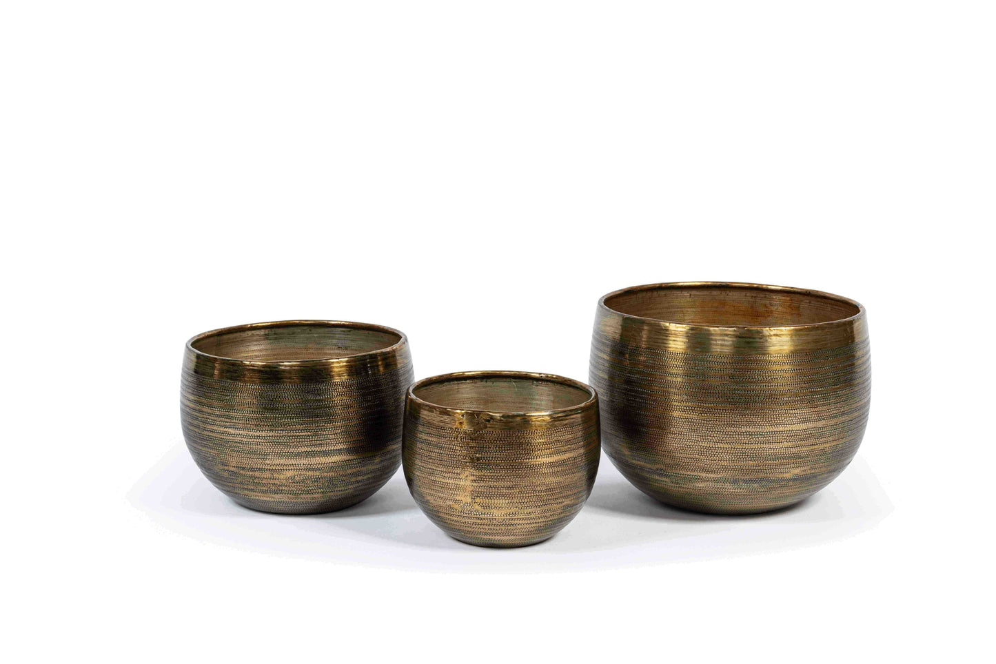 Hammered planter